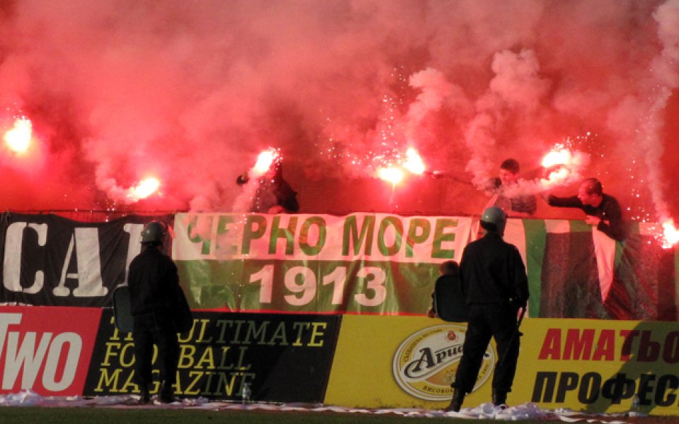 Черно море иска преиграване на мача с Левски
