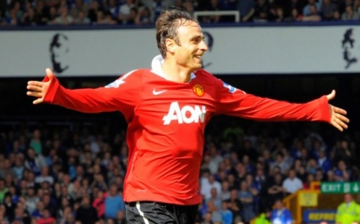 Бербатов най-добър през септември, изпревари Дрогба