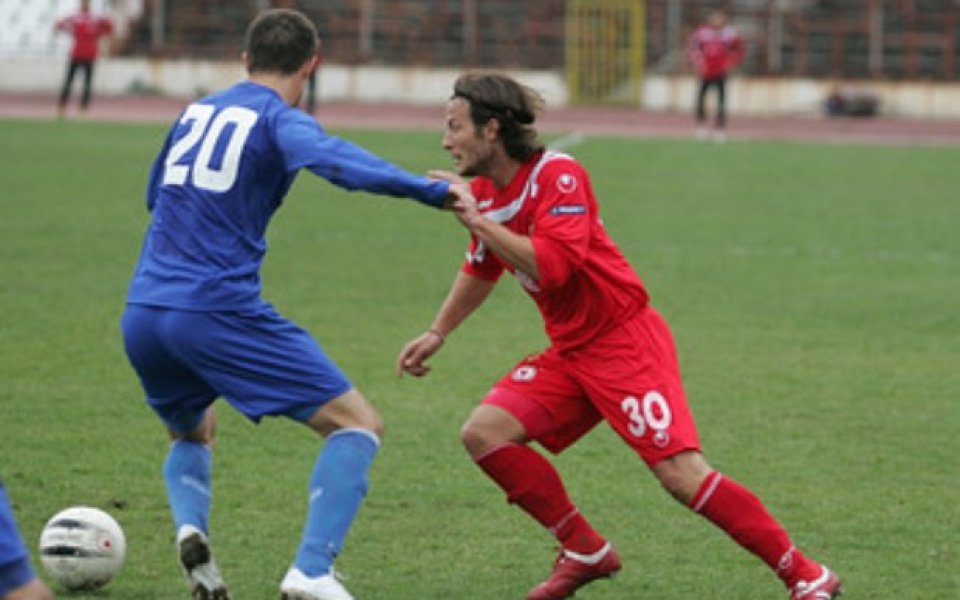 ЦСКА и Доростол си вкараха шест гола, Бандаловски дебютира