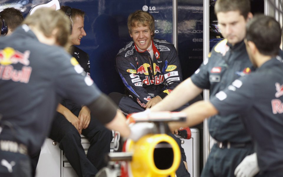 Двата болида на Ред Бул стартират от първа редица в Корея