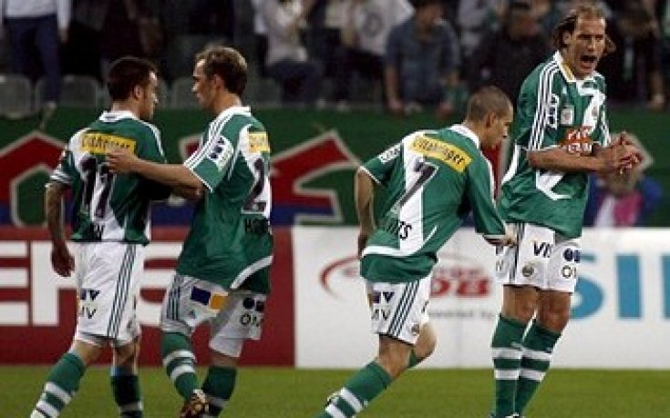 Капитанът на Рапид пропуска втория мач с ЦСКА