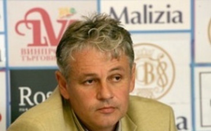 Стойчо Стоев: По-спокойно е, отборът влиза в ритъм