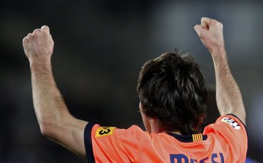 Гуардиола не дава почивка на Меси, Пуйол и Педро