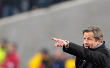Щутгарт уволни Келер, почти сигурно новият треньор ще бъде Бруно Лабадия