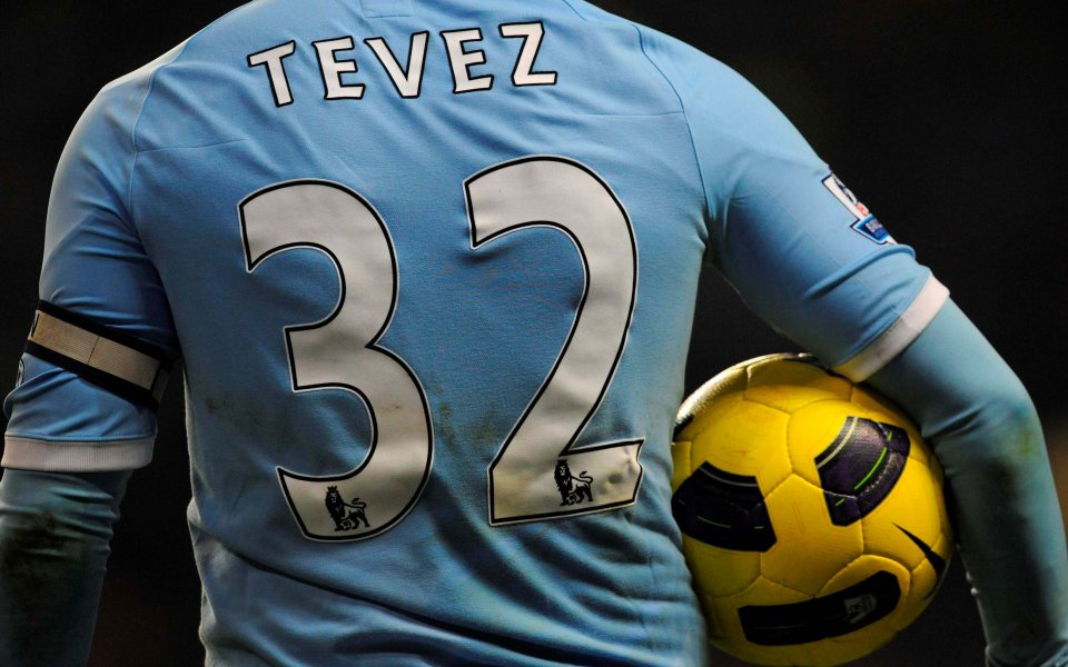 Ман Сити пуска Тевес на свобода, при едно условие