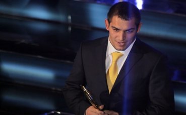 Транспортират Михаил Ганев с хеликоптер до София