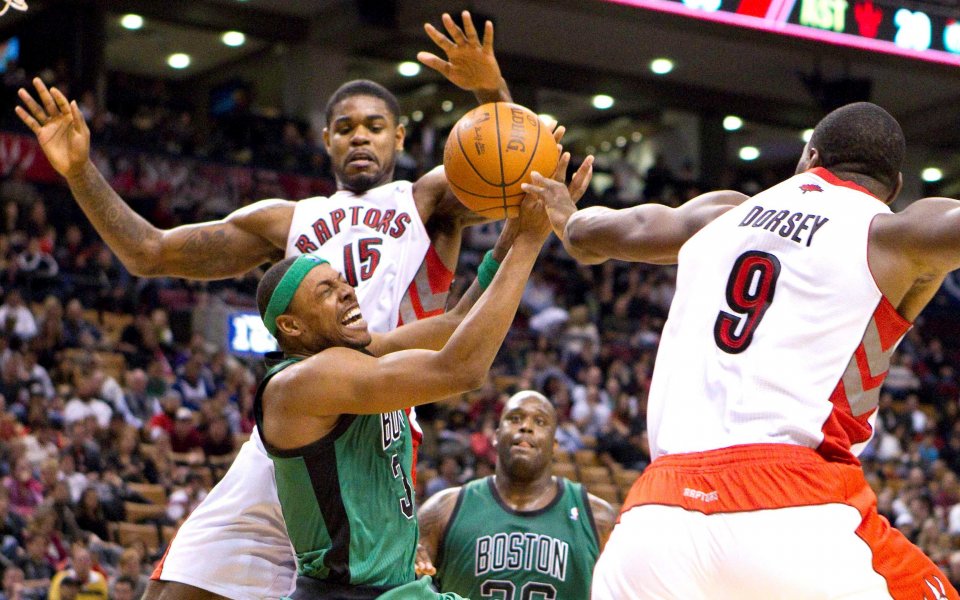 Бостън победи Торонто