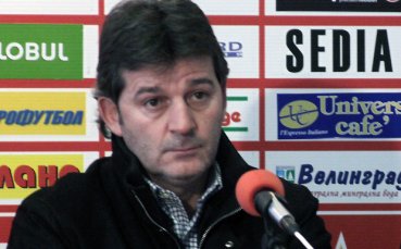 Костадинов: Все още не сме намерили достатъчно добър играч за ЦСКА