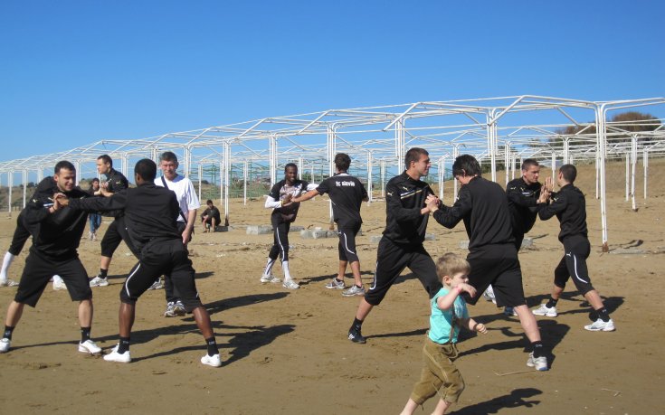 Казармен режим за двама в Славия