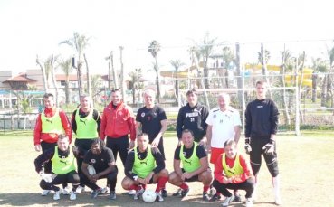 СНИМКИ: Шефове и треньори на Локо Сф кръстосаха шпаги