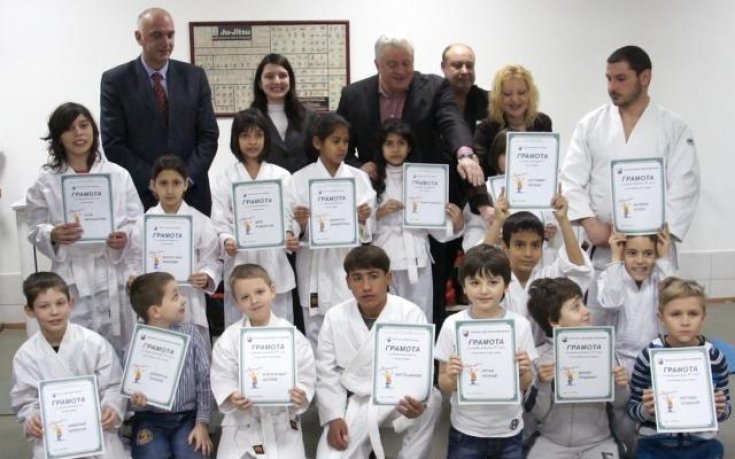 ВИДЕО: Джу-джицу федерацията продължава работата с деца в риск, подпомага тренировките им