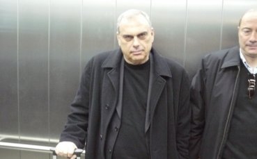 Маратонски преговори между Грант и Левски с отворен край