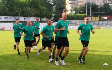 Ясна групата на Черно море срещу Академик
