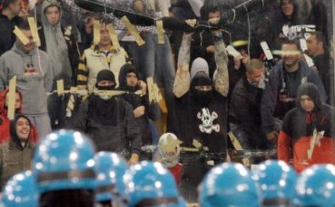 73 арестувани сръбски фенове, въпреки забраната да гледат мача с Естония
