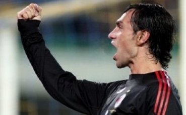 Милан може и да изгуби Неста през лятото