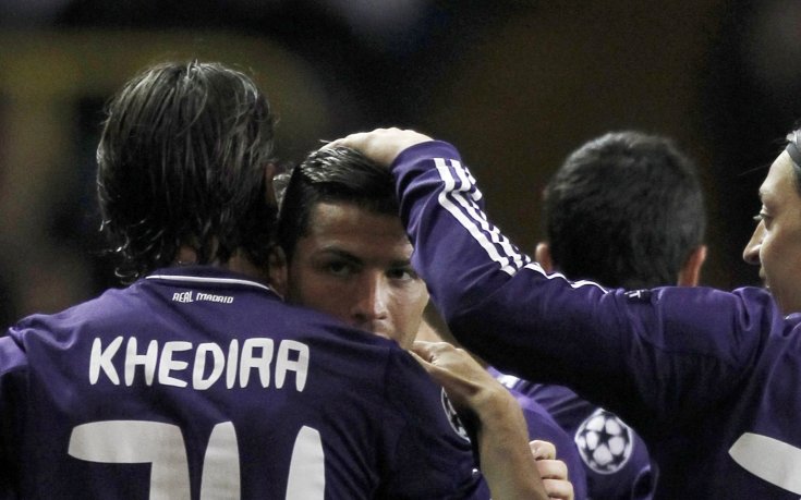 Роналдо: В Барса играят хора, а не извънземни!