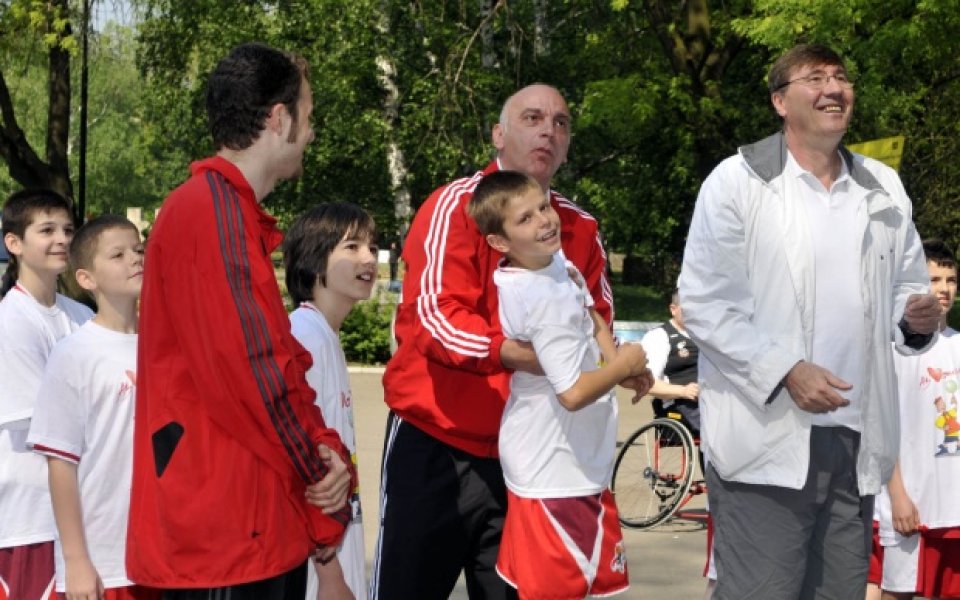 Иван Ценов: Спортът е важен за децата, убеждаваме и родителите