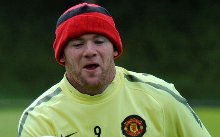 СНИМКИ: Рууни тренира с номера на Бербатов преди битката с Барселона