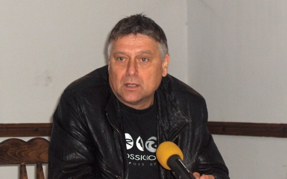 Ботев Вр: Трансферът на Райков в Левски не е сигурен