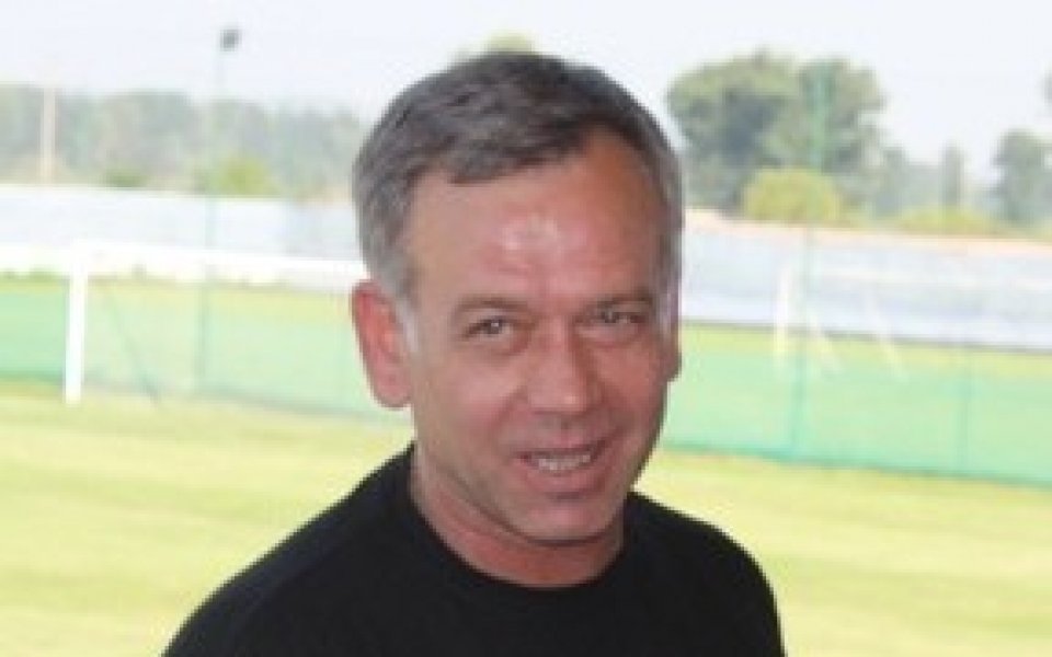 Легенда на Ботев Пловдив се завърна на работа в клуба, 4-ма си тръгнаха