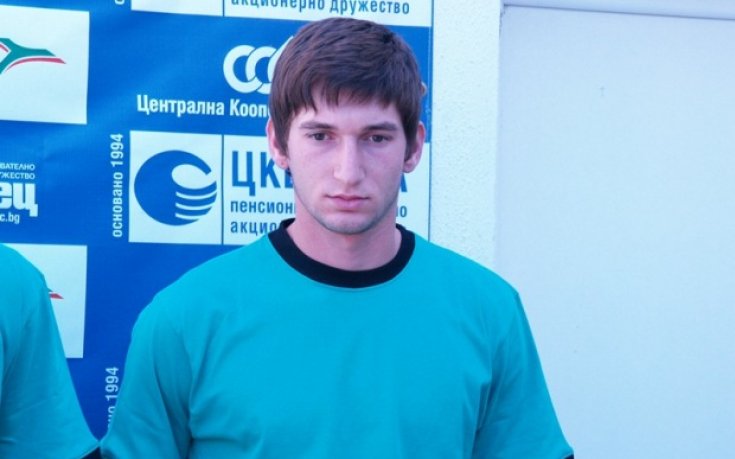 СНИМКИ: Черно море подписа с 4-ма, има и нов лекар