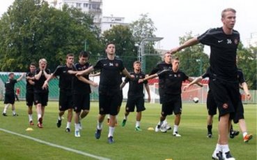 Дънди Юн уверени, че ще стигнат до сблъсък с Локо Сф