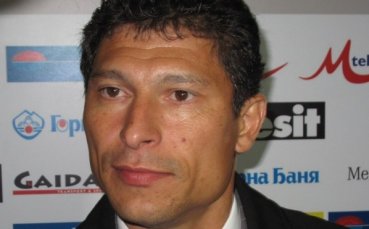 Балъков и Хайдук запазиха шансове след минимална загуба от Стоук в Англия