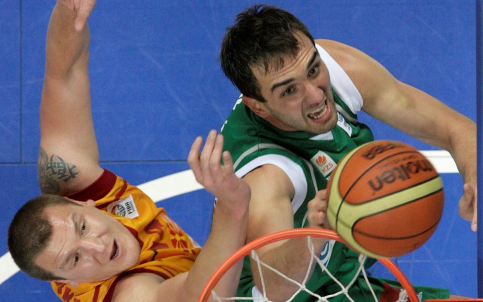 Македония и Чековски с нова победа на Евробаскет 2011