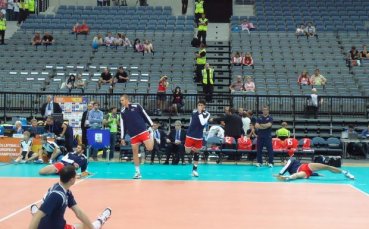 Стойчев смени състава за мача с Полша