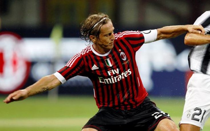 Милан с много проблеми преди гостуването на Наполи