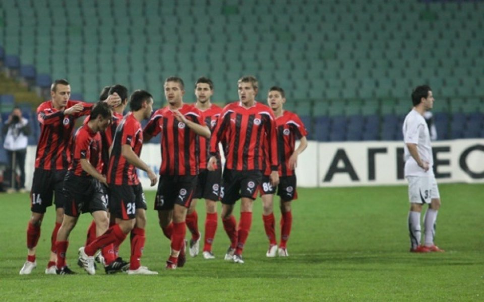 Локомотив София и Черно море спукаха топката за 0:0