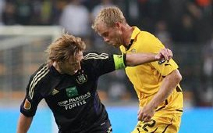 Счупиха крака на Гудьонсен в дербито, аут е до края на сезона