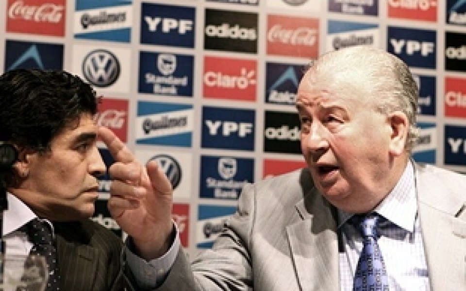 Грондона спечели девети мандат като шеф на аржентинския футбол