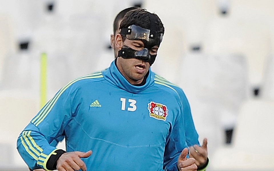 Михаел Балак излиза с маска срещу Валенсия
