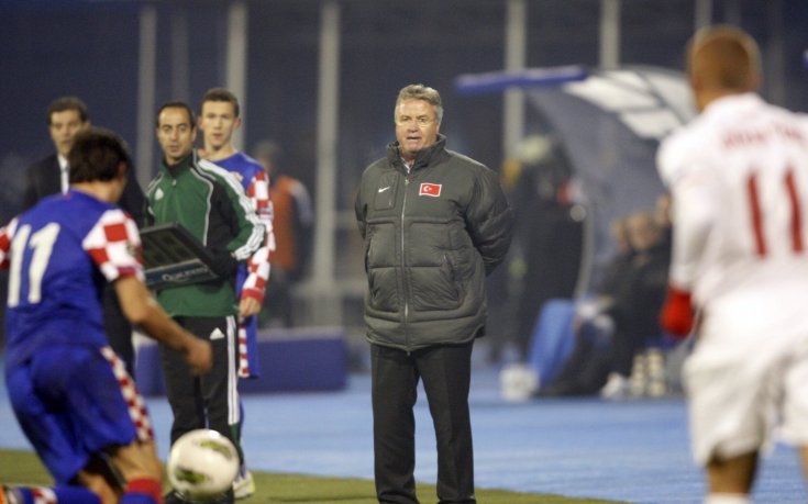 Хидинк напуска Турция, връща се в Челси?