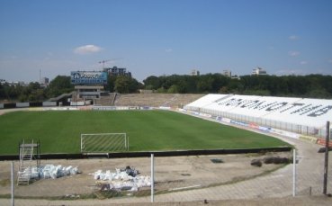 Локомотив Пловдив ще търси допълнително финансиране за да завърши изцяло