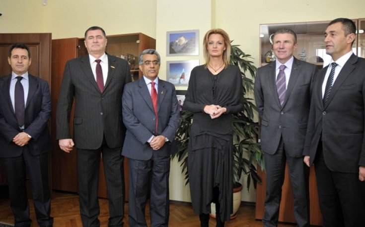 Свилен Нейков се срещна със Сергей Бубка и Ахмад ал Камали