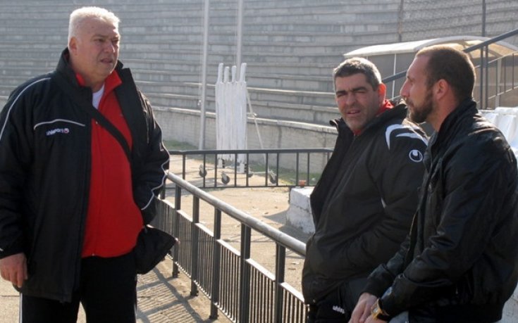 Лучини се оперира във Франция, в игра през март