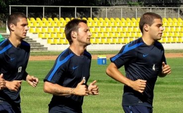 Старокин и Христов от Левски ще зарадват сирачета