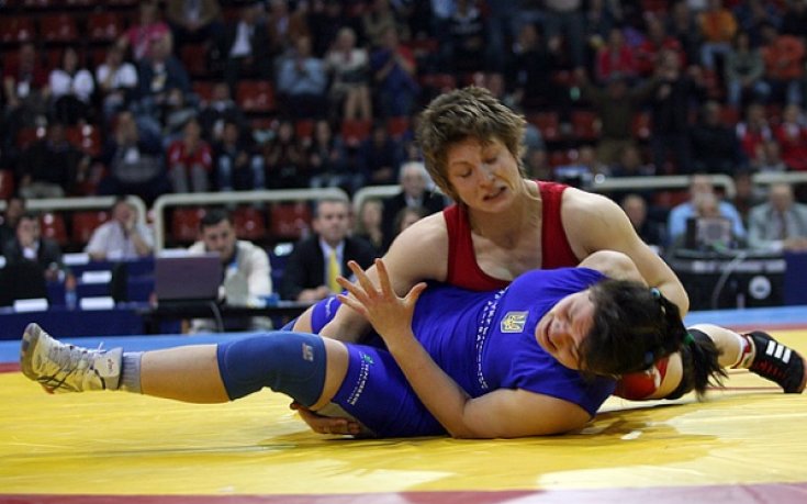 Златева спечели държавното първенство по борба в категория до 72 килограма