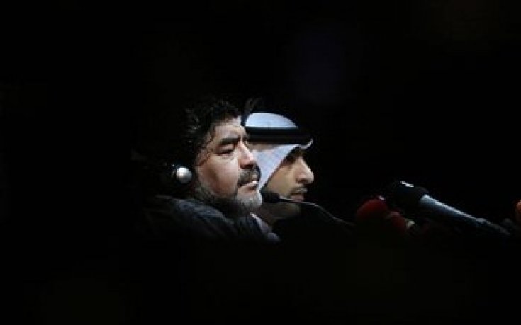 Марадона ще се възстановява вкъщи след операцията