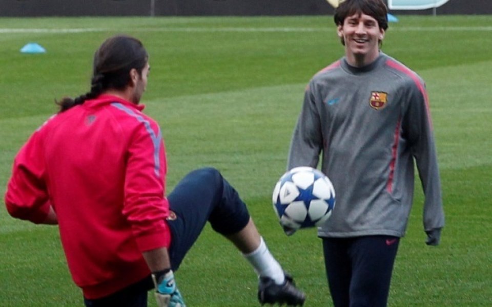 Пинто ще пази за Барселона срещу Реал Мадрид