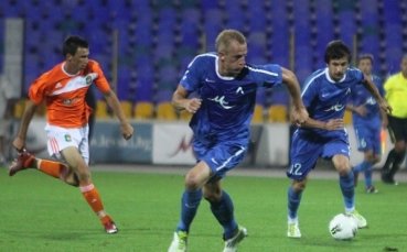 Арс пратен в Китай под наем от Левски