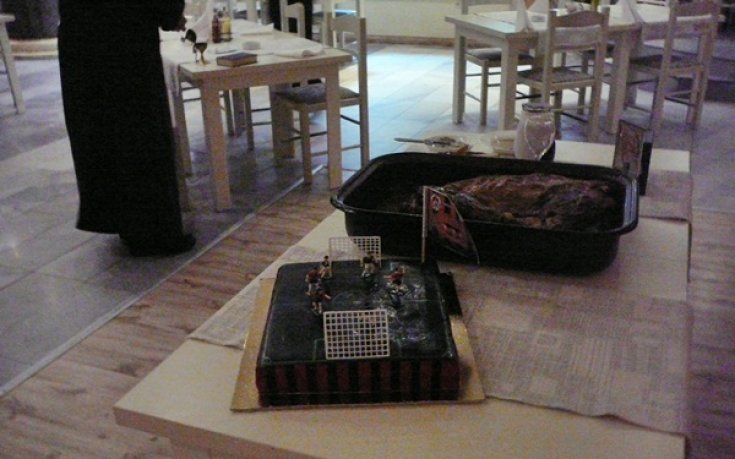 СНИМКИ: Водосвет, наздравици, курбан и македонско в Локо Сф