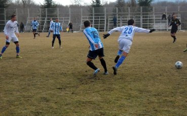 Спартак направи реми с румънци