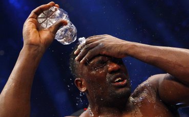 Арестуваха Чисора в Германия, полицията издирва Хей