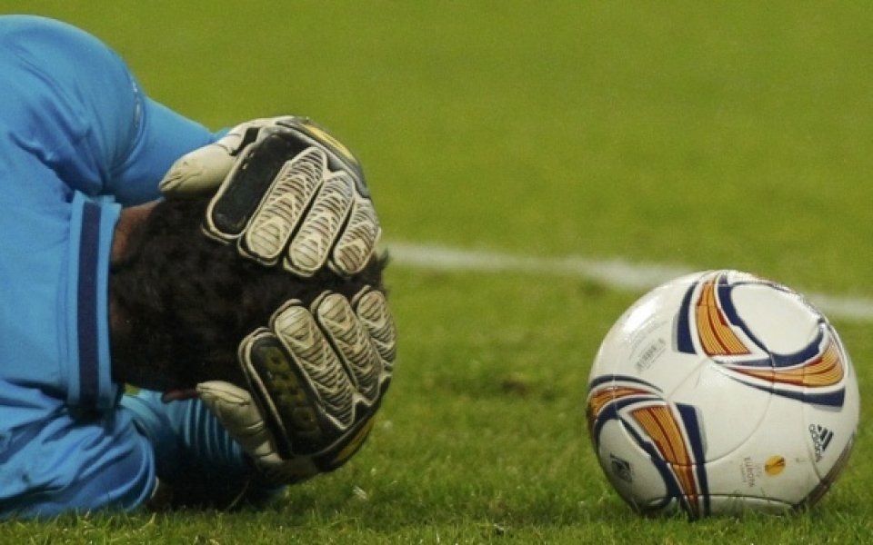 Два клуба от Чемпиъншип получиха забрана за трансфери