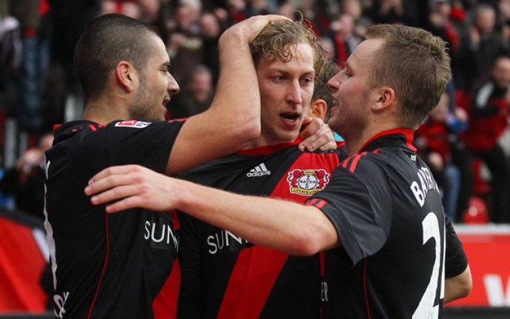 Байер съвсем отдалечи Байерн от титлата