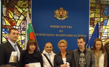 СНИМКИ: Ивет, Станка, Мария, Инна, Ваня и още 5 спортисти вече с GPS-часовници