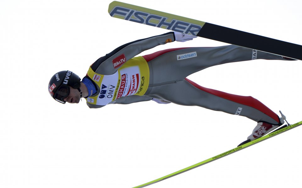 Бардал си осигури Световната купа по ски-скок